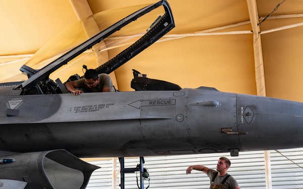 55th EFGS sharpens expeditionary skills in Ballast Cannon 26.1