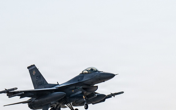 55th EFGS sharpens expeditionary skills in Ballast Cannon 26.1