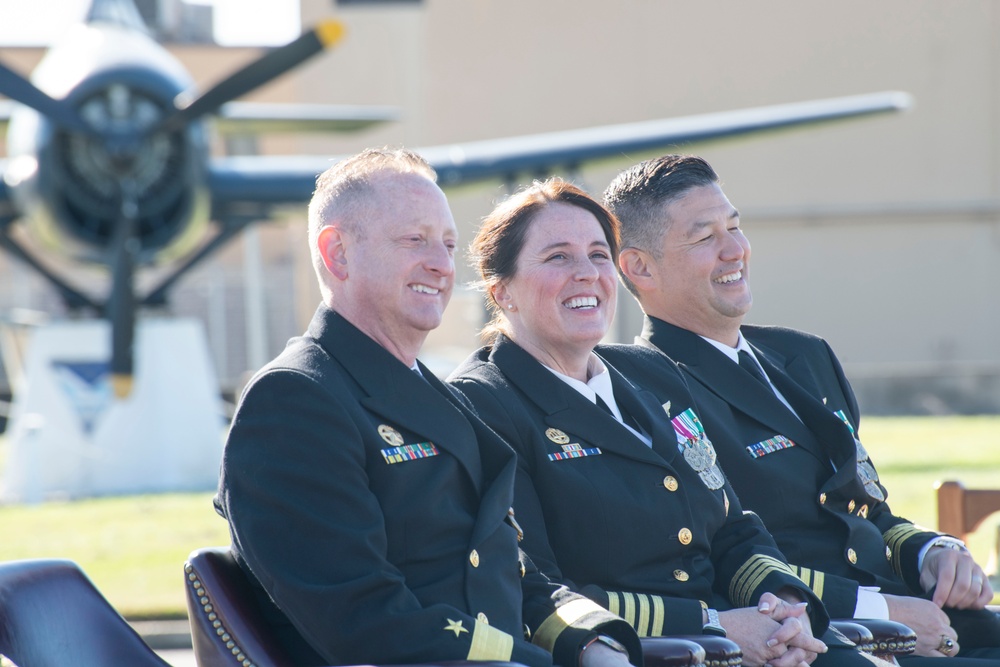 Naval Air Facility Washington changes command