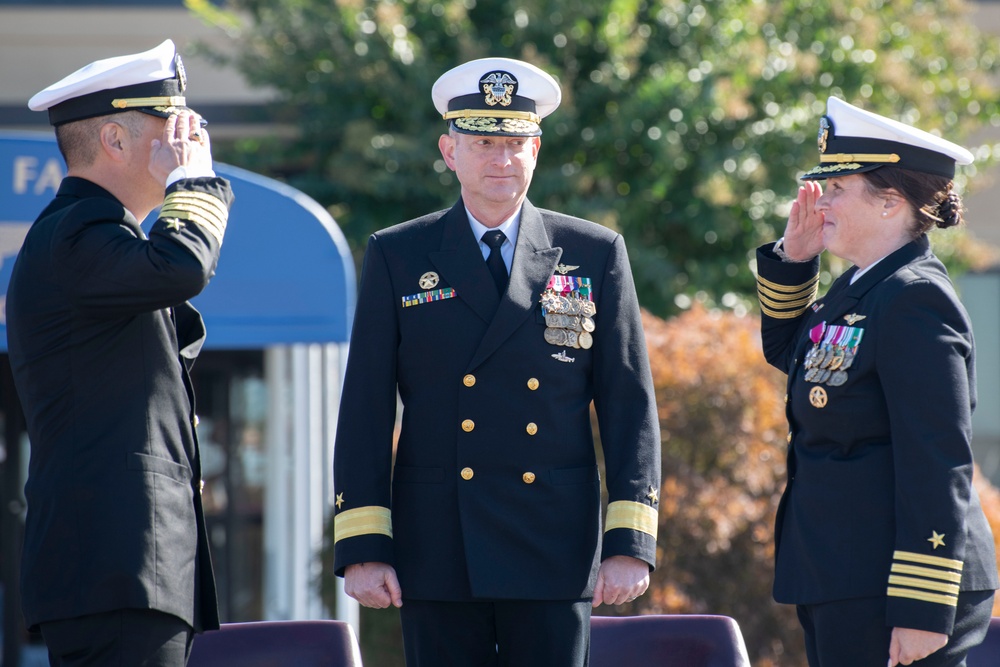 Naval Air Facility Washington changes command   [Featured photo]   [Insert caption here]