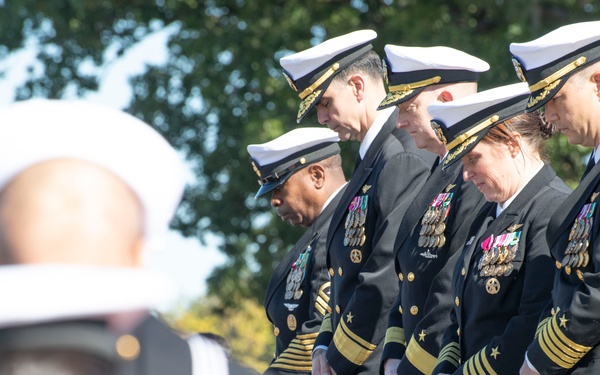 Naval Air Facility Washington changes command