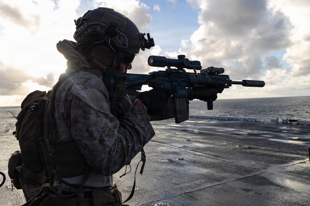 22nd MEU(SOC) | BLT 3/6 Live Fire Deck Shoot 22nd MEU(SOC) | BLT 3/6 Live Fire Deck Shoot