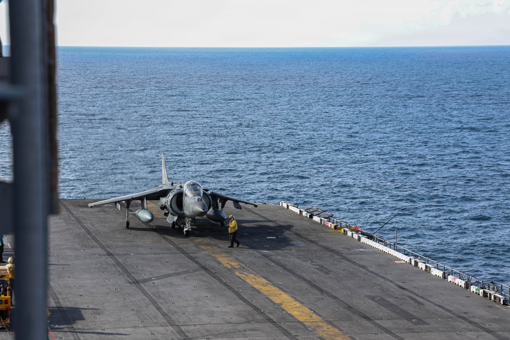 22nd MEU(SOC) | AV-8B II Harrier Flight Operations on USS Iwo Jima 22nd MEU(SOC) | AV-8B II Harrier Flight Operations on USS Iwo Jima