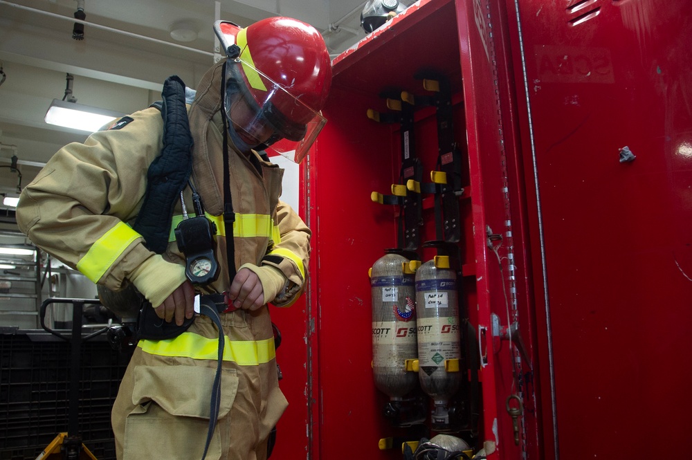 Ronald Reagan Sailors Participate In 8010 Drill