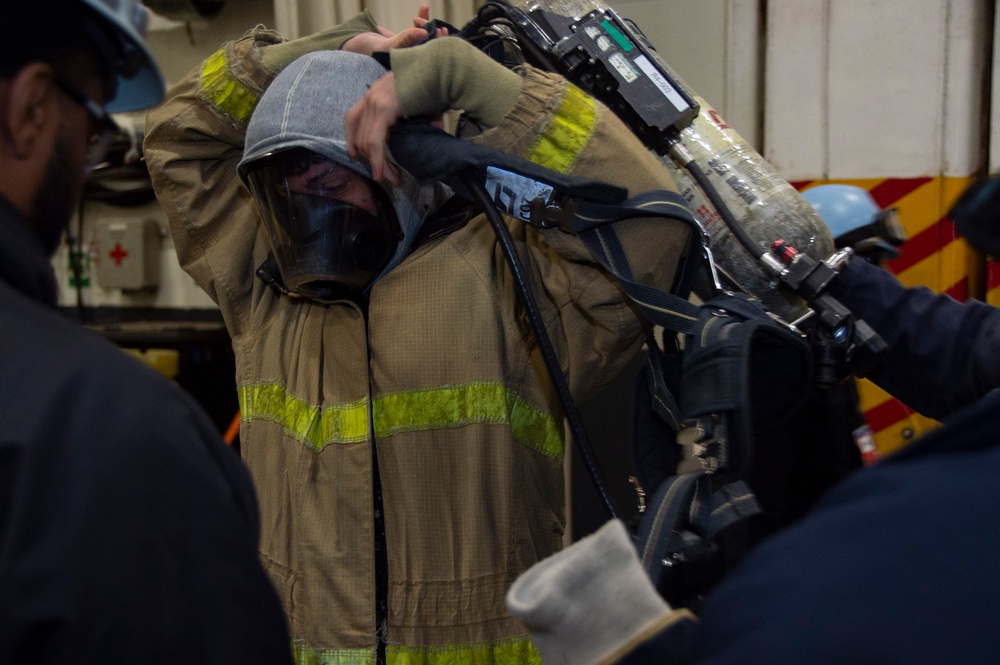 Ronald Reagan Sailors Participate In 8010 Drill