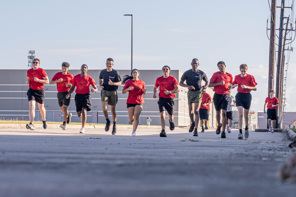 Initial Strength Test with Recruiting Station Pearland Initial Strength Test with Recruiting Station Pearland