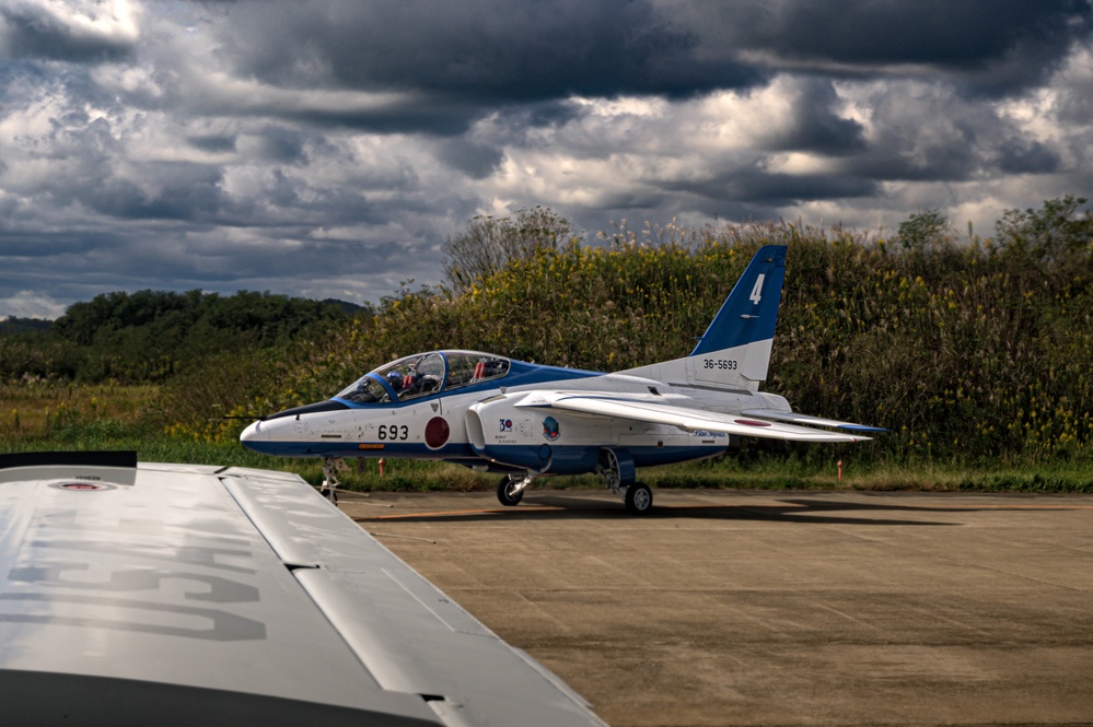 459 delivers mission-essential cargo during exercise BM 26-1