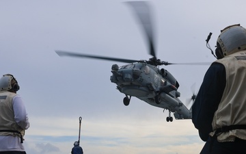 The Paul Ignatius (DDG 117) conducts a flight quarters