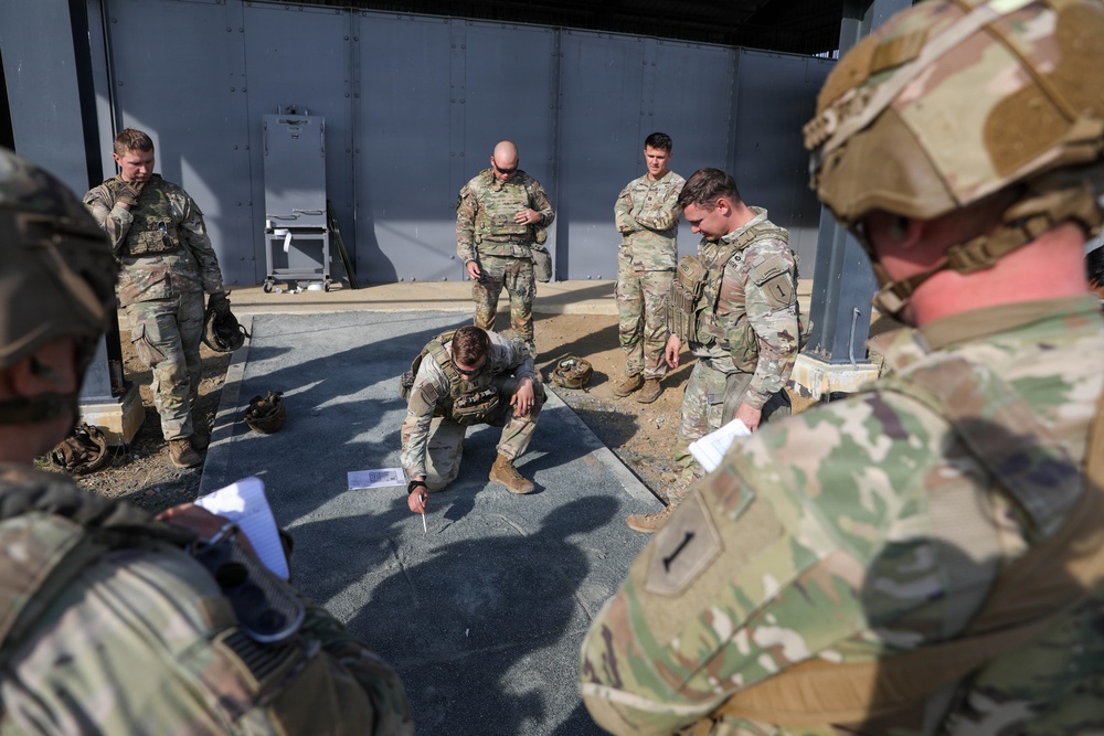 1st Infantry Division Conducts Close-Quarters Combat Training at Novo Selo Training Area, Bulgaria