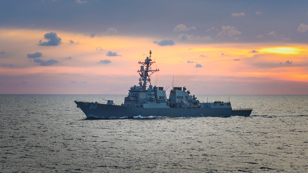 USS Paul Ignatius (DDG 117) conducts a passing exercise with the USS Roosevelt (DDG 80) USS Paul Ignatius (DDG 117) conducts a passing exercise with the USS Roosevelt (DDG 80)