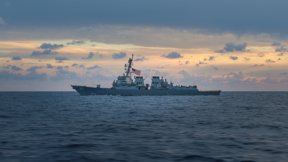 USS Paul Ignatius (DDG 117) conducts a passing exercise with the USS Roosevelt (DDG 80) USS Paul Ignatius (DDG 117) conducts a passing exercise with the USS Roosevelt (DDG 80)