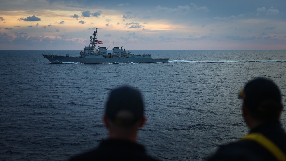USS Paul Ignatius (DDG 117) conducts a passing exercise with the USS Roosevelt (DDG 80) USS Paul Ignatius (DDG 117) conducts a passing exercise with the USS Roosevelt (DDG 80)