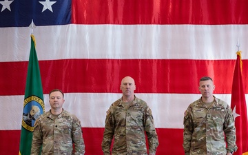 Washington Army National Guard Recruiting and Retention Battalion Change of Command