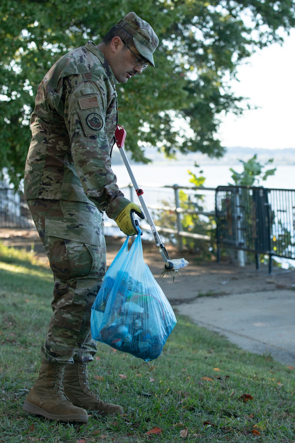 JTF-DC Cleans Up Hains Point JTF-DC Cleans Up Hains Point