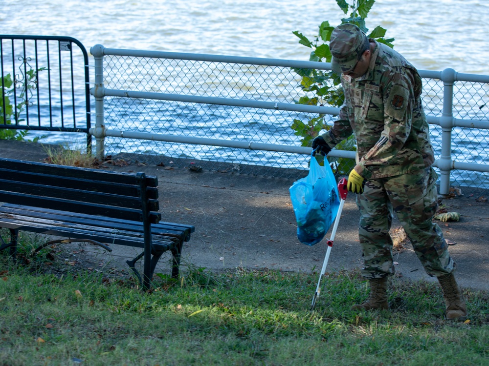 JTF-DC Cleans Up Hains Point JTF-DC Cleans Up Hains Point
