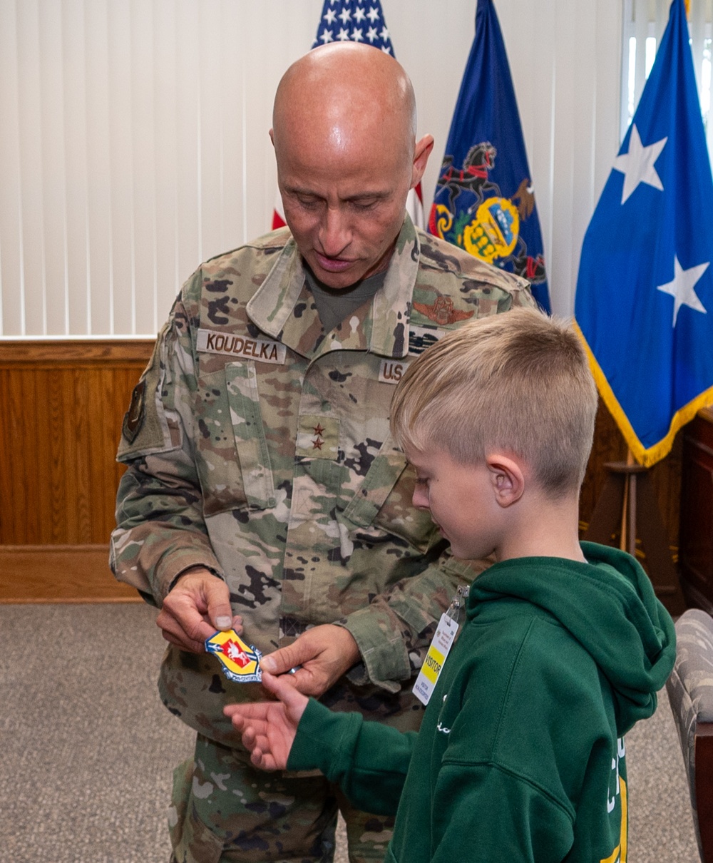 Pa. Air National Guard’s top recruiter recognized Pa. Air National Guard’s top recruiter recognized