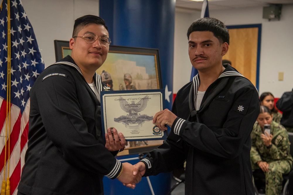 Surface Warfare Engineering Schools Command (SWESC) Great Lakes Instructors Hold Graduation Ceremony for the Navy’s Newest Quartermasters Surface Warfare Engineering Schools Command (SWESC) Great Lakes Instructors Hold Graduation Ceremony for the Navy’s Newest Quartermasters