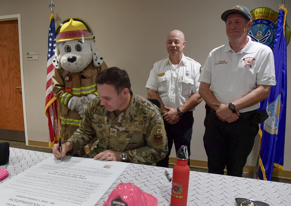Fire Prevention Week kicks off with proclamation signing Fire Prevention Week kicks off with proclamation signing