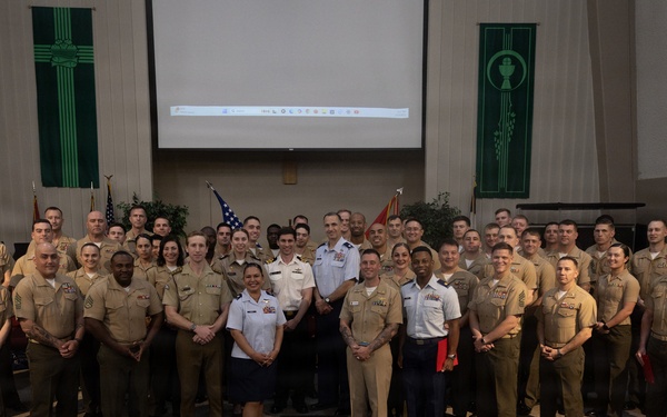 U.S. Marines graduate from Advanced Expeditionary Logistics Course 3-25
