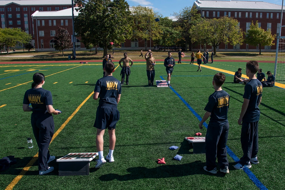 Surface Warfare Engineering Schools Command (SWESC) Great Lakes Sailors Participate in the 2025 'Staff vs. Students Combine' Surface Warfare Engineering Schools Command (SWESC) Great Lakes Sailors Participate in the 2025 'Staff vs. Students Combine'