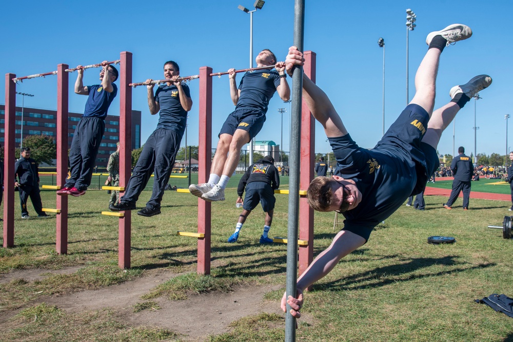 Surface Warfare Engineering Schools Command (SWESC) Great Lakes Sailors Participate in the 2025 'Staff vs. Students Combine' Surface Warfare Engineering Schools Command (SWESC) Great Lakes Sailors Participate in the 2025 'Staff vs. Students Combine'