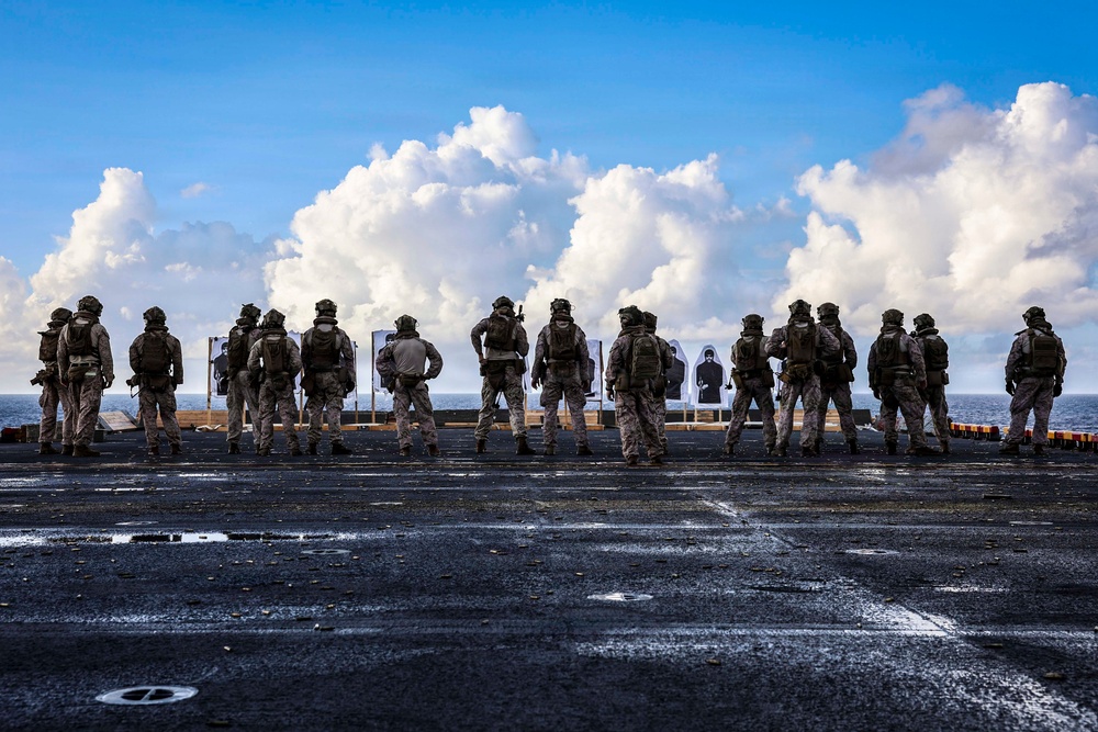 22nd MEU Conducts a Live Fire Exercise 22nd MEU Conducts a Live Fire Exercise