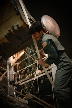 Operation Tiger Dawn: Heavy Equipment Load [Image 7 of 16]