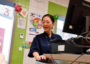 School Meal Assistance Available for Military, Government Families During Shutdown