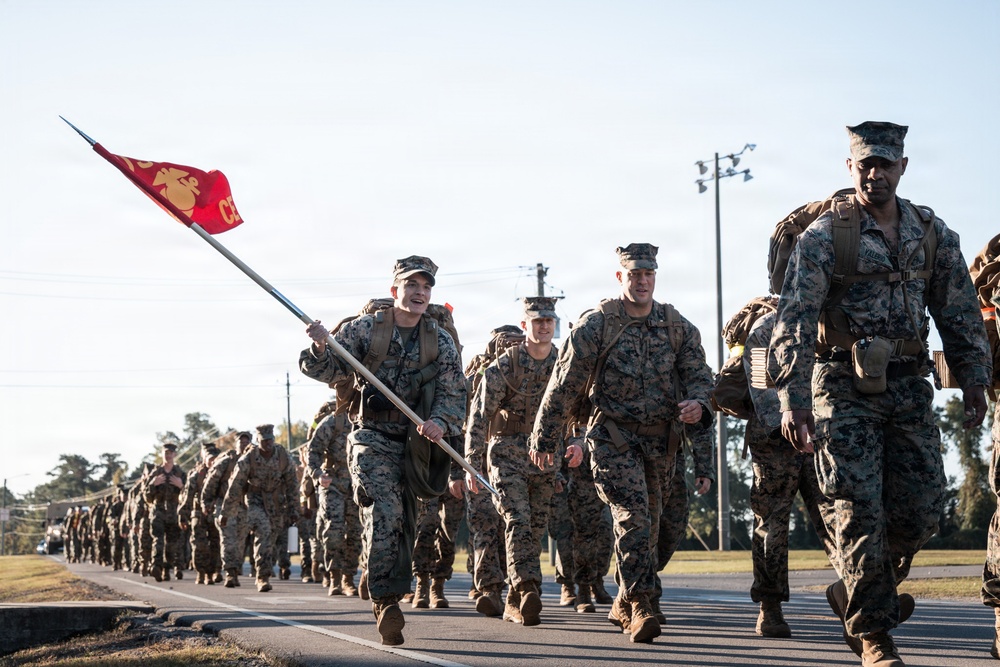 26th MEU Command Element conducts hike 26th MEU Command Element conducts hike