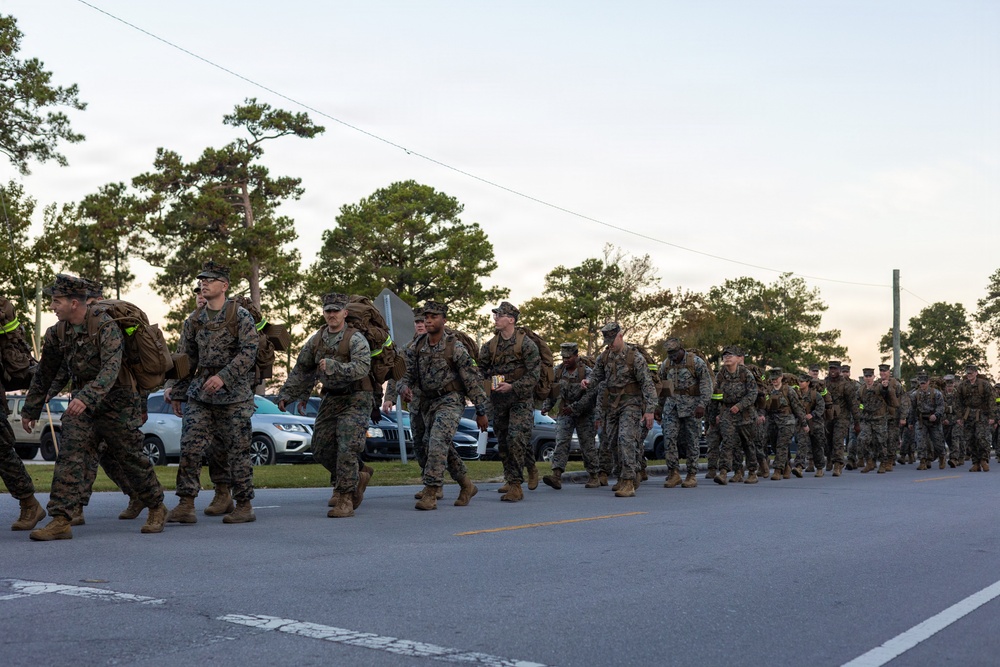 26th MEU Command Element conducts hike 26th MEU Command Element conducts hike