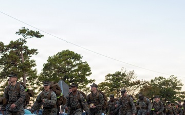 26th MEU Command Element conducts hike