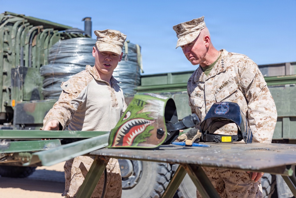 The Commandant, Gen. Eric M. Smith and Sgt. Maj. Carlos A. Ruiz visits Marines at Southern Border Barrier