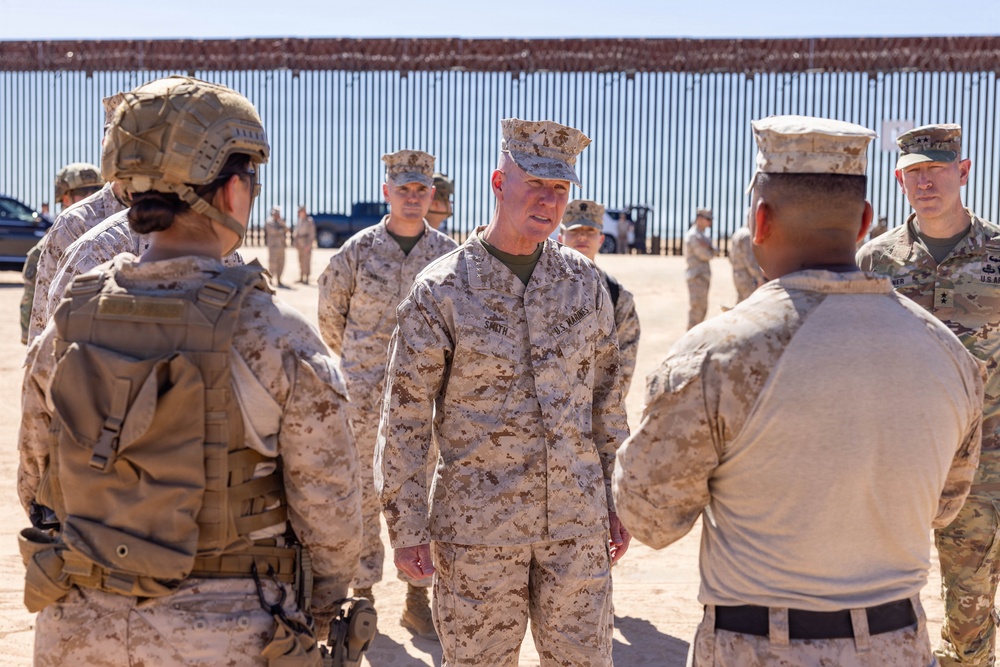 The Commandant, Gen. Eric M. Smith and Sgt. Maj. Carlos A. Ruiz visits Marines at Southern Border Barrier The Commandant, Gen. Eric M. Smith and Sgt. Maj. Carlos A. Ruiz visits Marines at Southern Border Barrier
