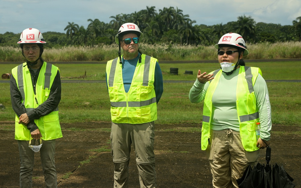 Army Corps of Engineers Visits Base Aeronaval Cristobal Colon