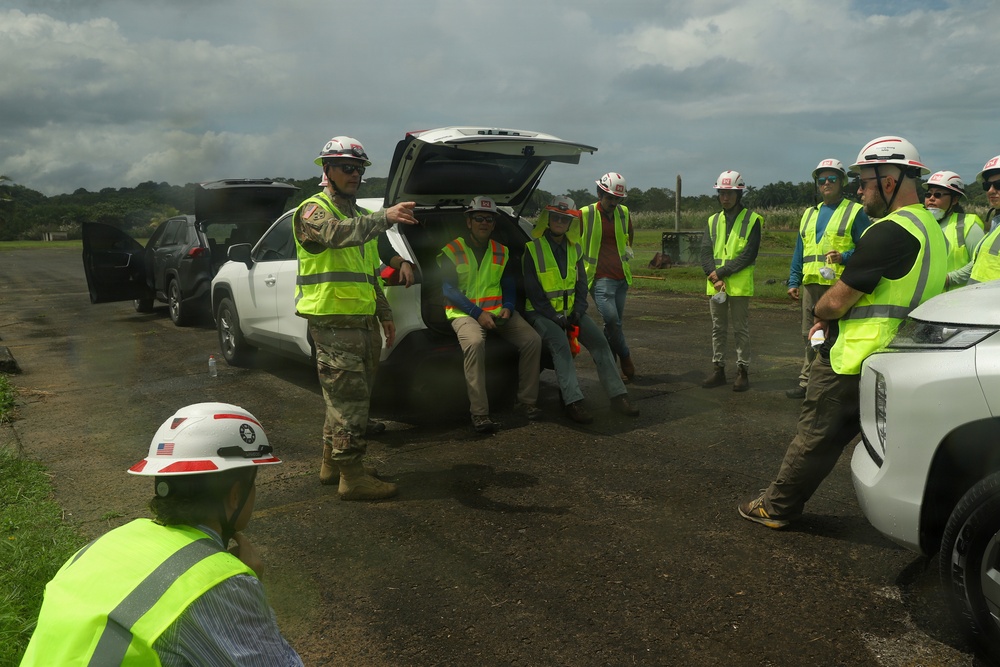 Army Corps of Engineers Visits Base Aeronaval Cristobal Colon