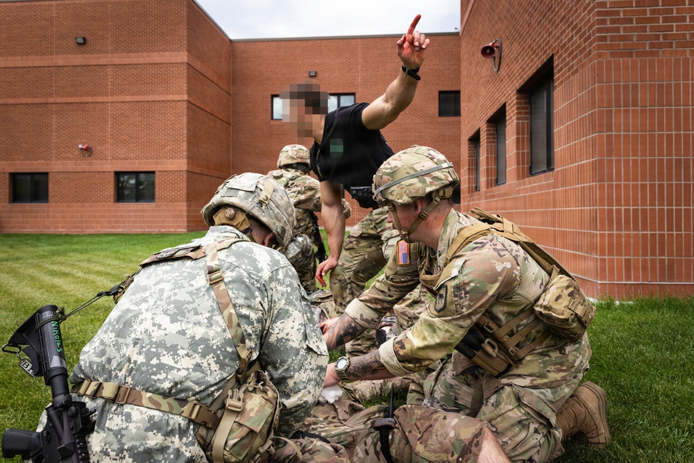 Originals give TCCC classes to the South Dakota National Guard