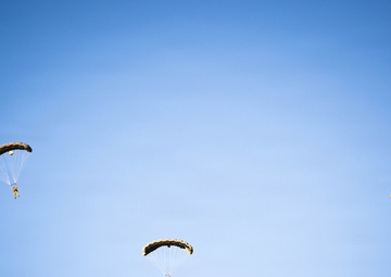 The Originals free-fall from Marine Corps Osprey
