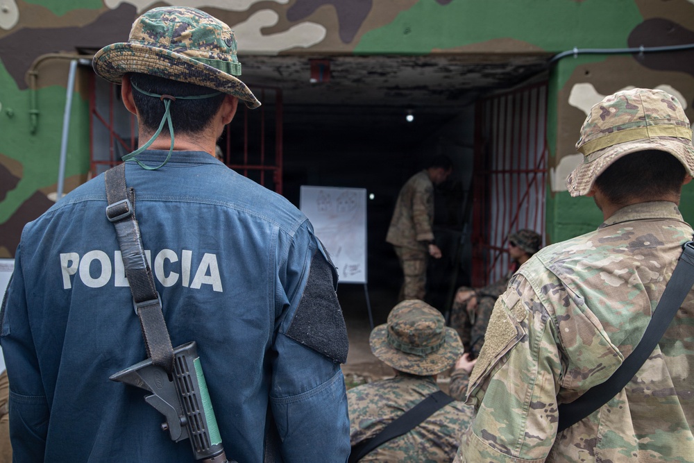 Combined Jungle Operations Training Course Ambush Techniques Combined Jungle Operations Training Course Ambush Techniques