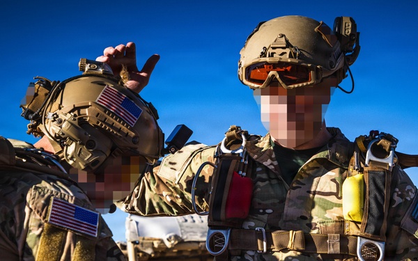 The Originals free-fall from Marine Corps Osprey