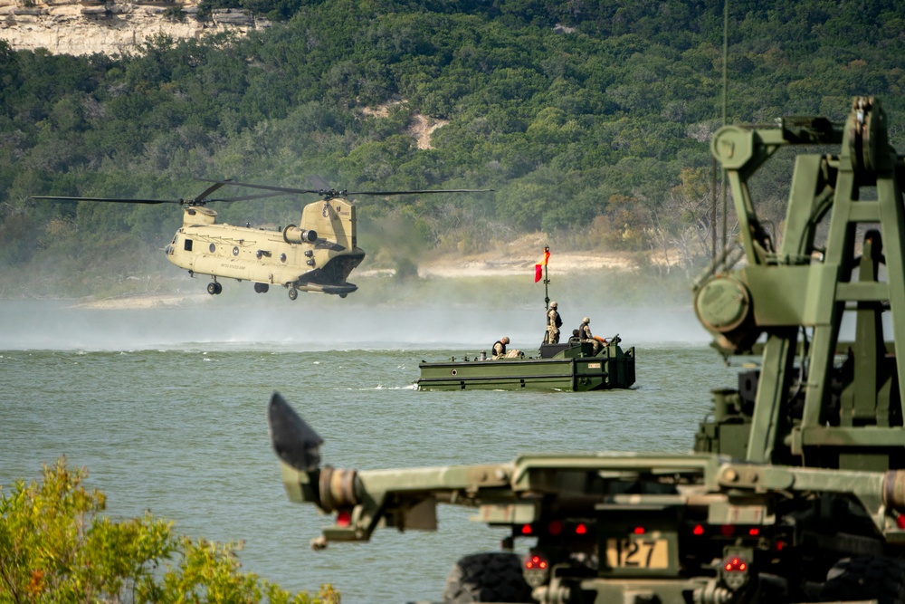 74th Multirole Bridge Company helocast training