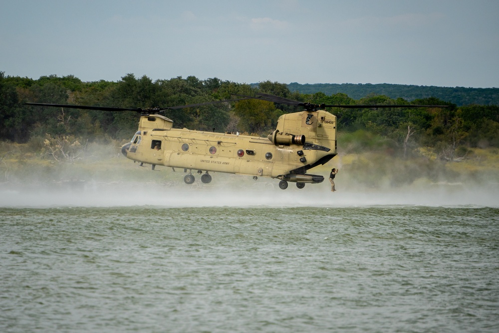 74th Multirole Bridge Company helocast training
