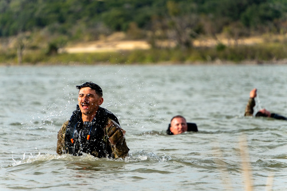 74th Multirole Bridge Company helocast training