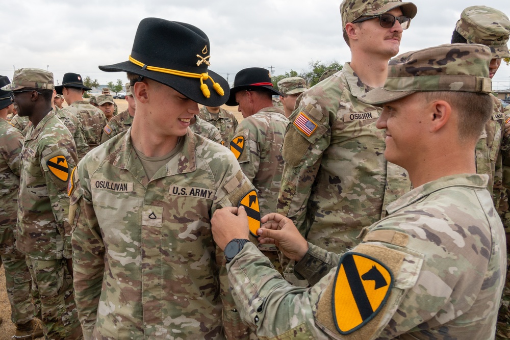 DVIDS - Images - Patching Ceremony [Image 2 of 3]