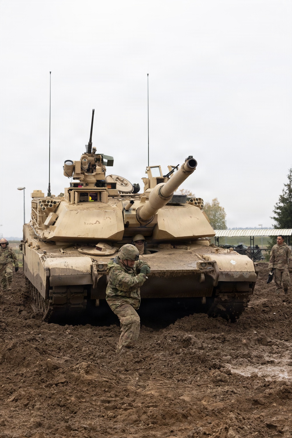 3rd Battalion, 8th Cavalry Regiment run live-fire accuracy screening test with M1A2 Abrams tanks 3rd Battalion, 8th Cavalry Regiment run live-fire accuracy screening test with M1A2 Abrams tanks