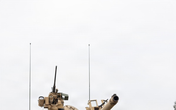3rd Battalion, 8th Cavalry Regiment run live-fire accuracy screening test with M1A2 Abrams tanks