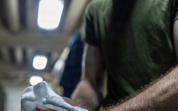 22nd MEU(SOC) | CLB 26 Marines Conduct JLTV Maintenance