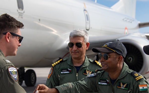 U.S. and India navies conduct bilateral P-8 training