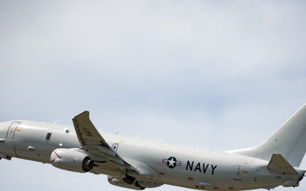 U.S. and India navies conduct bilateral P-8 training