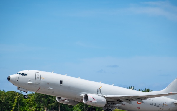 U.S. and India navies conduct bilateral P-8 training