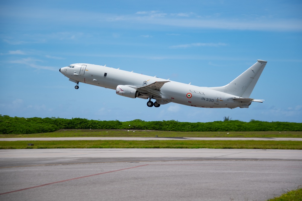 U.S. and India navies conduct bilateral P-8 training